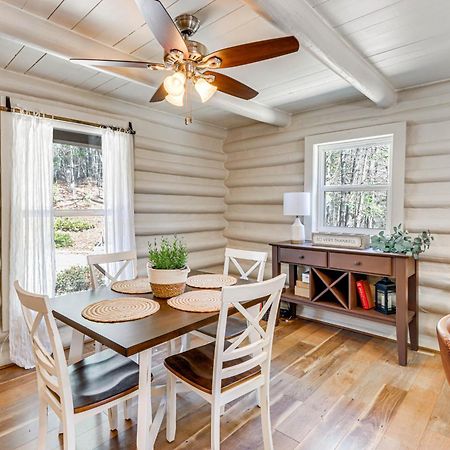 Dog-Friendly Hiawassee Cabin With Decks And Fire Pit! 외부 사진