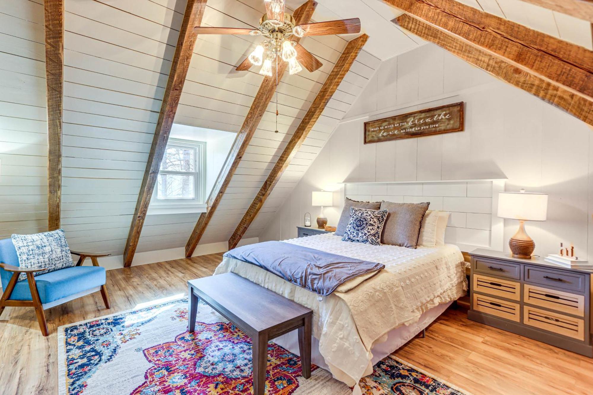 Dog-Friendly Hiawassee Cabin With Decks And Fire Pit! 외부 사진